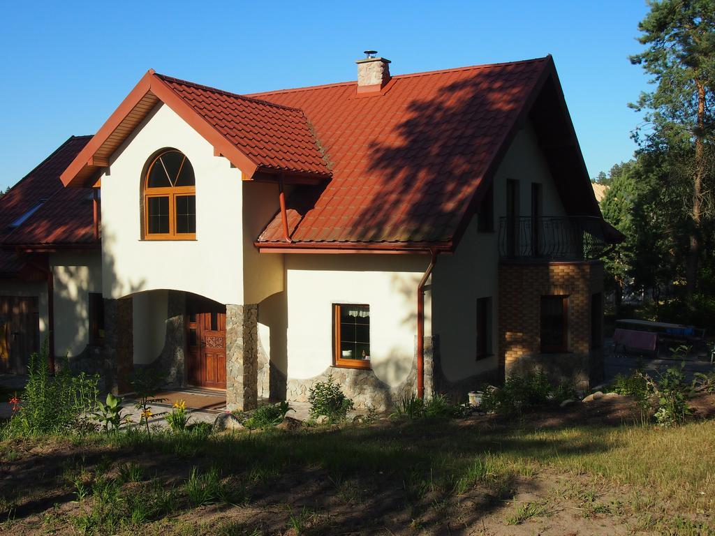 Lesna Przystan Apartment Strekowizna